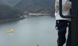 最新爆料蹦极事件视频播放,网友直呼心跳加速