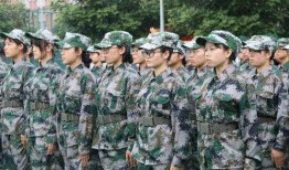 新军军训爆料视频下载,震撼爆料视频背后的热血青春